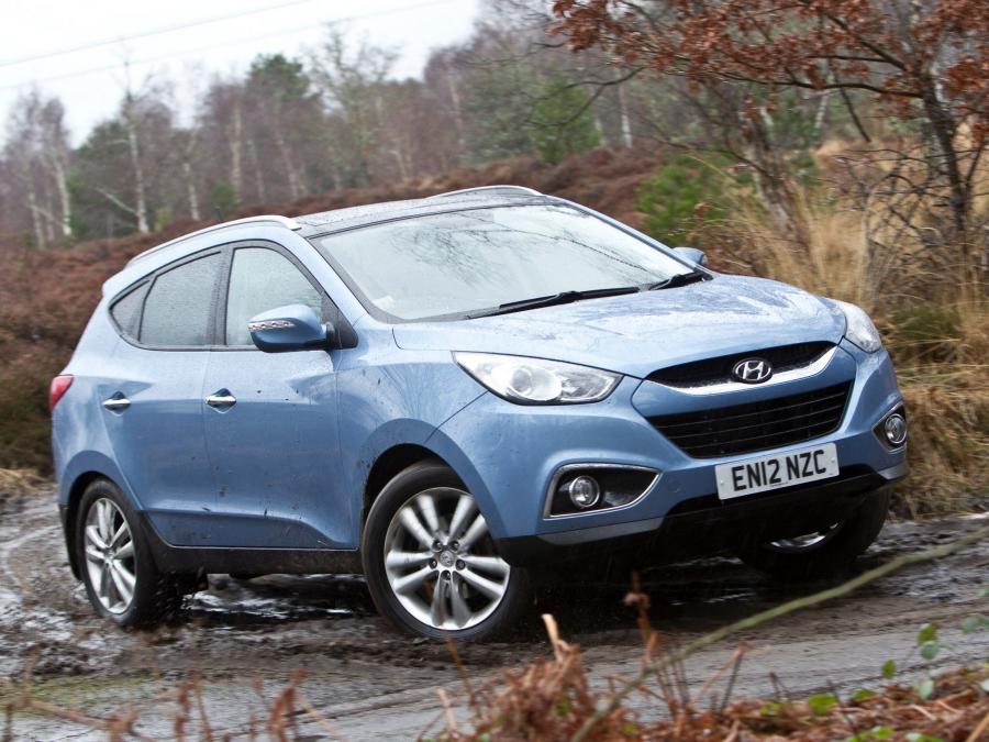 Hyundai ix35 2010 года  (UK) (фото 19 из 22)